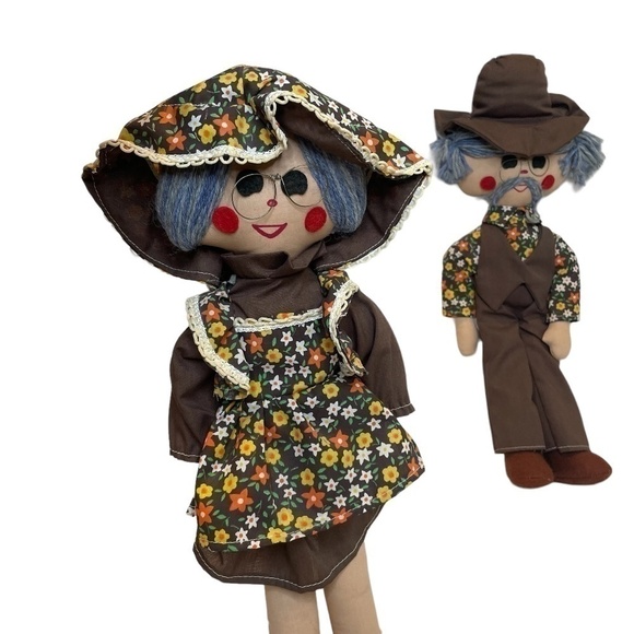 VINTAGE Handmade Plush Dolls 💛 - Picture 3 of 15